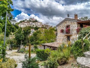 Historic houses in the Abruzzi