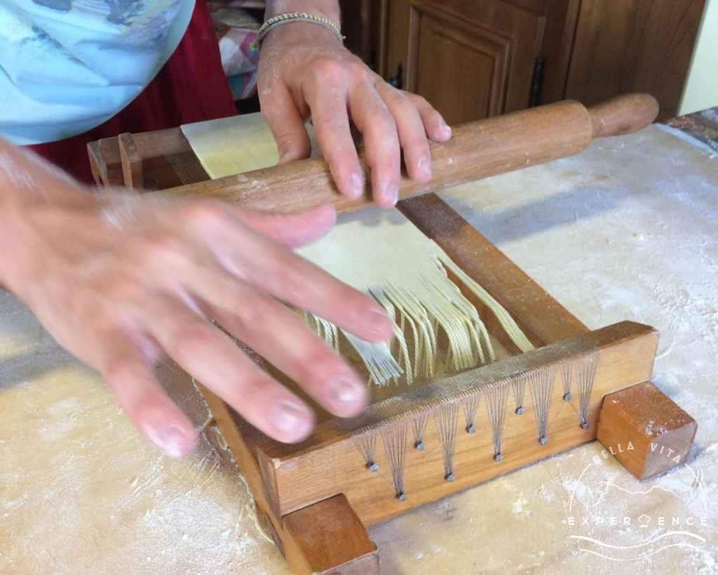 traditional pasta guitar teramo