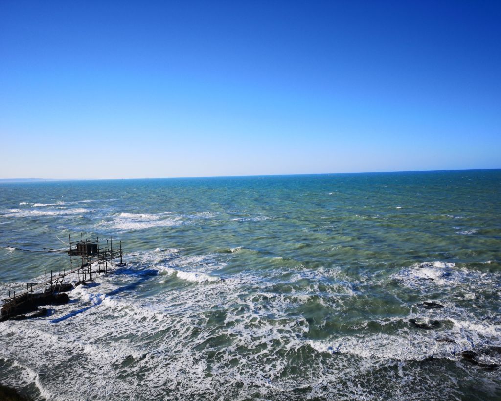 trabocco fisherman hut abruzzo